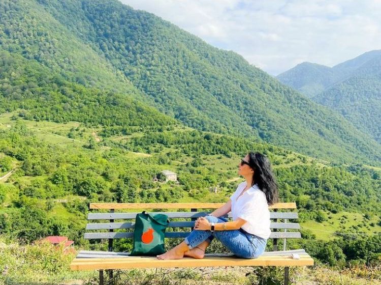 Exploring Our Inner Universe with Maria Leonard